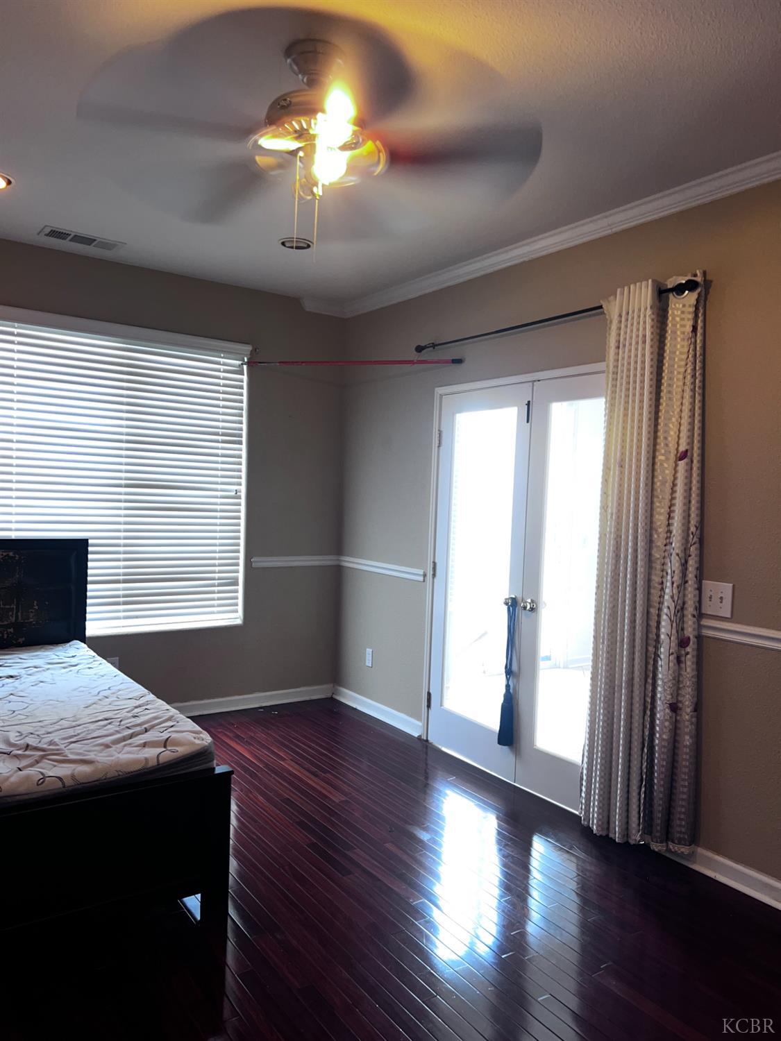 1950 W Rio Hondo Way, Hanford, CA 93230