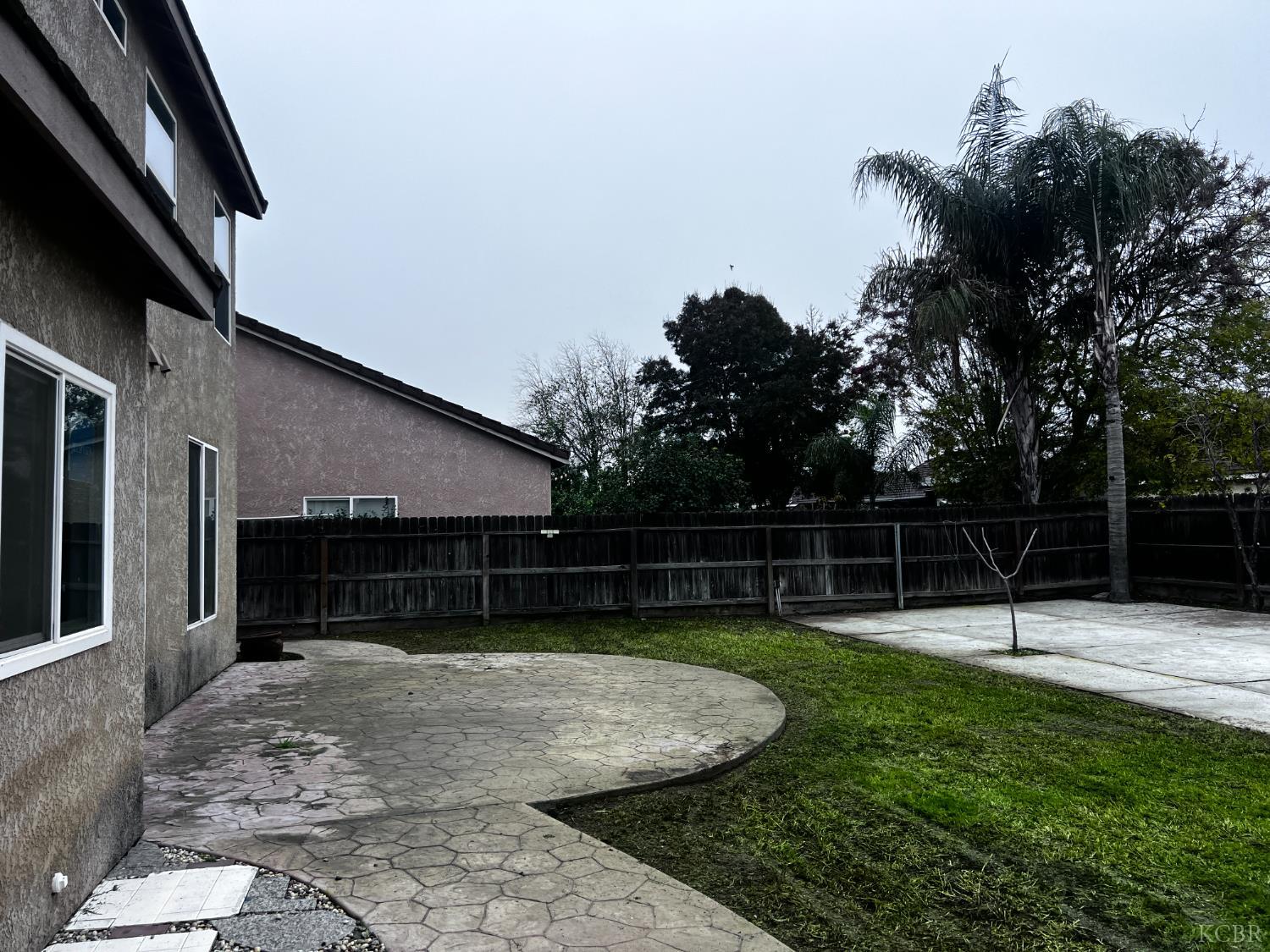 1950 W Rio Hondo Way, Hanford, CA 93230